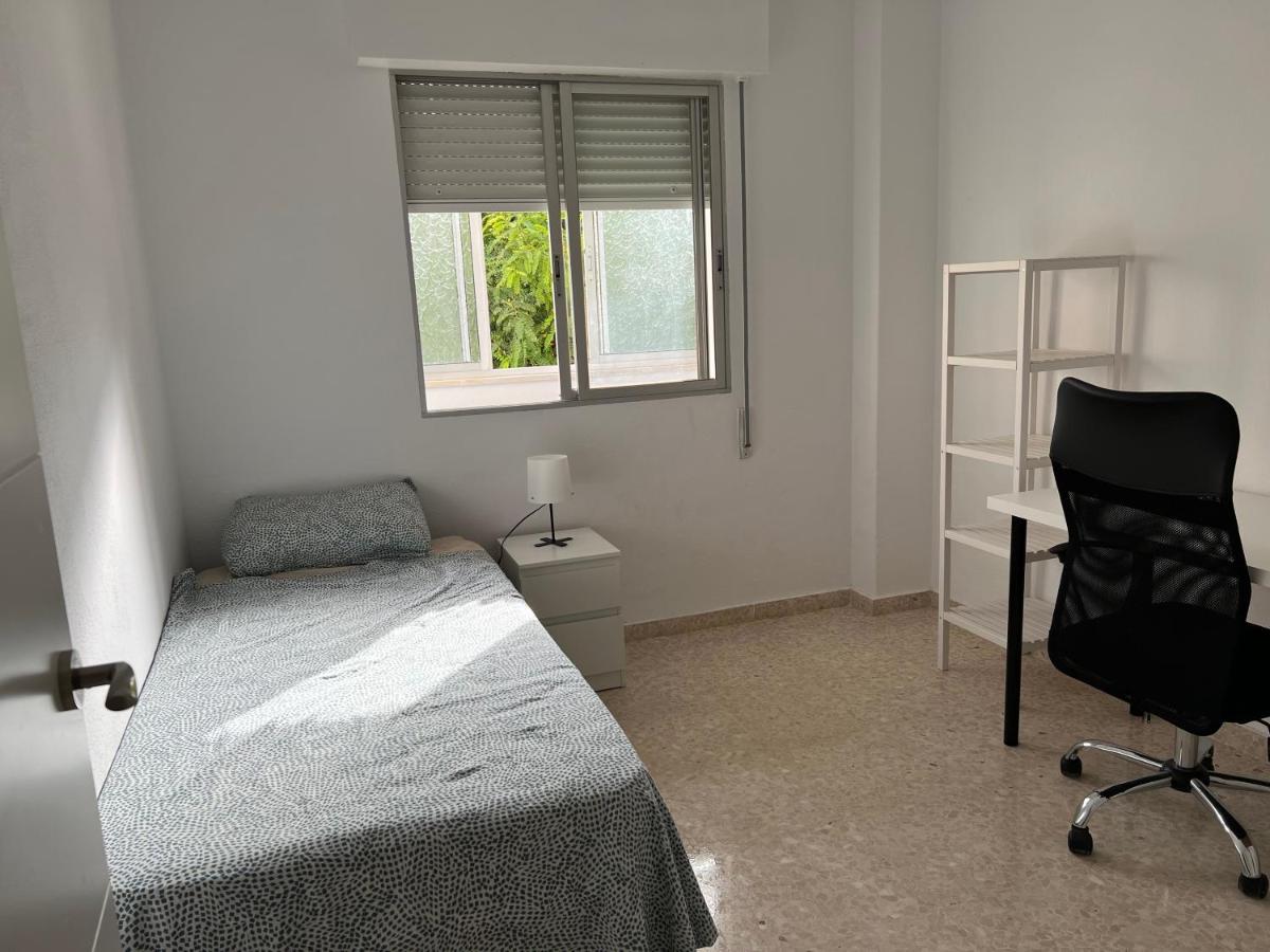 3-Bedroom + Crib - Perfect For The Family Estepona Ngoại thất bức ảnh